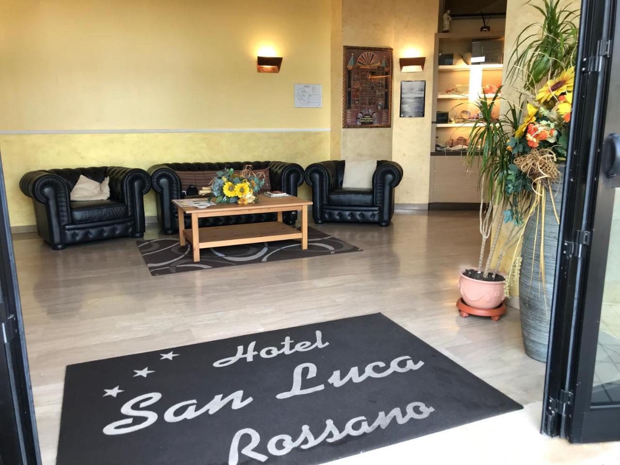 Hotel San Luca Rossano Eksteriør bilde
